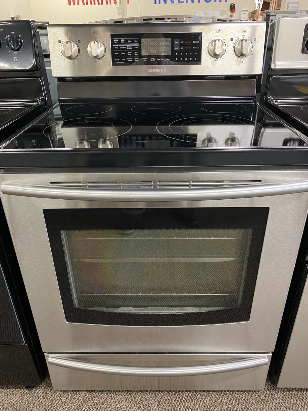Reconditioned SAMSUNG SelfClean Flex DuoConvection Oven Electric