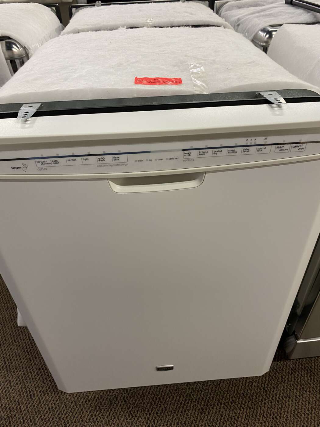 Reconditioned MAYTAG StainlessTub BuiltIn Dishwasher White Howie