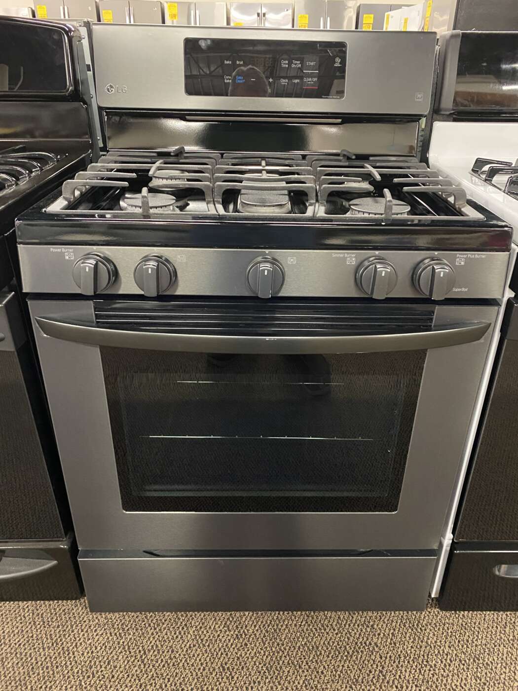 Reconditioned L/G Self-Clean Convection-Oven GAS Range – Black Stainless