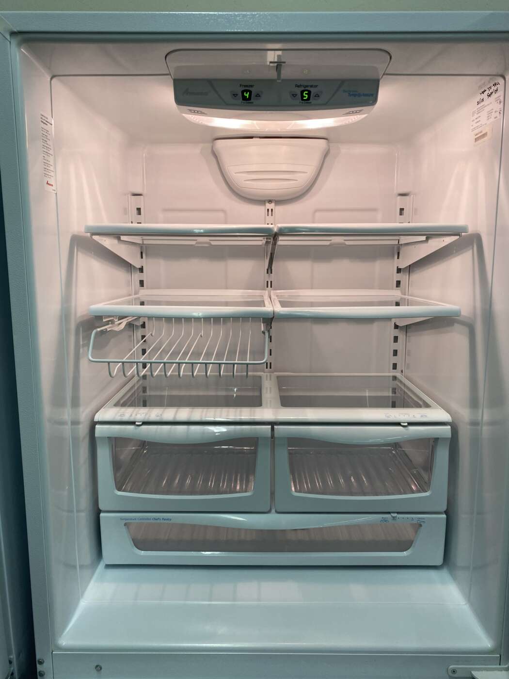 Reconditioned AMANA 22 Cu. Ft. BottomFreezer Refrigerator White Howie Voigt