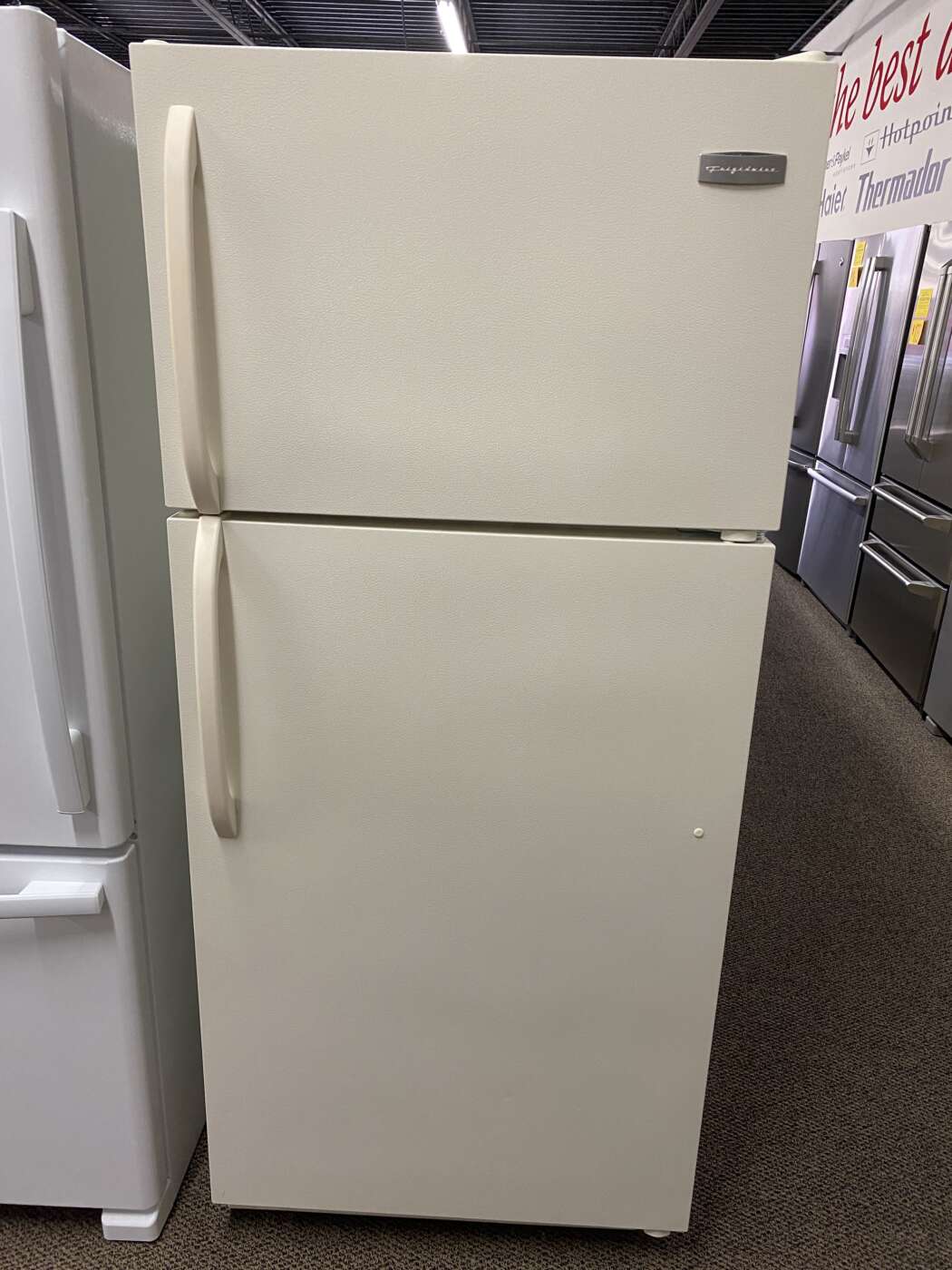 Reconditioned FRIGIDAIRE 17 Cu. Ft. Top-Freezer Refrigerator – Bisque