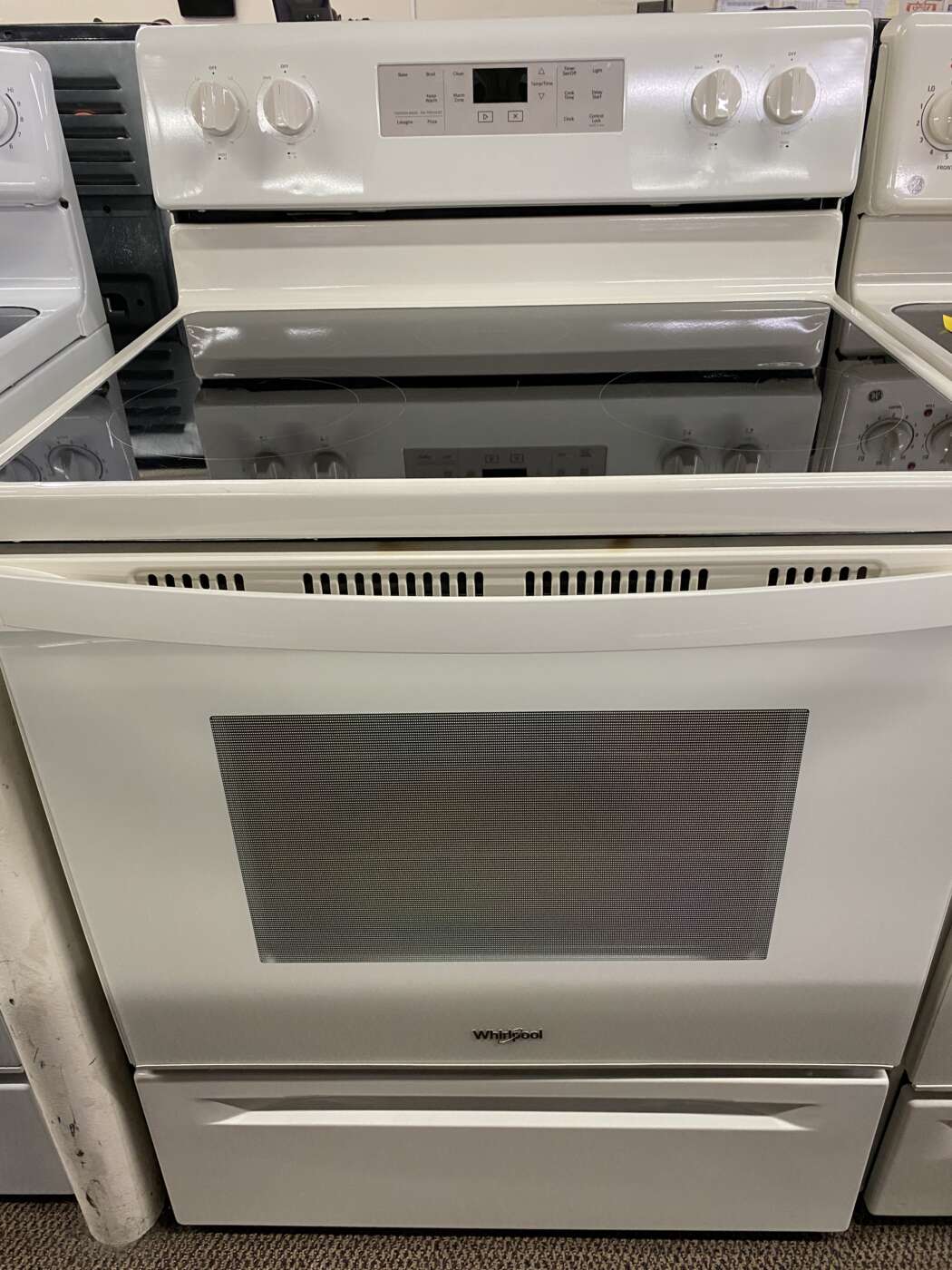 Reconditioned WHIRLPOOL Self-Clean Oven Electric Range – Bisque