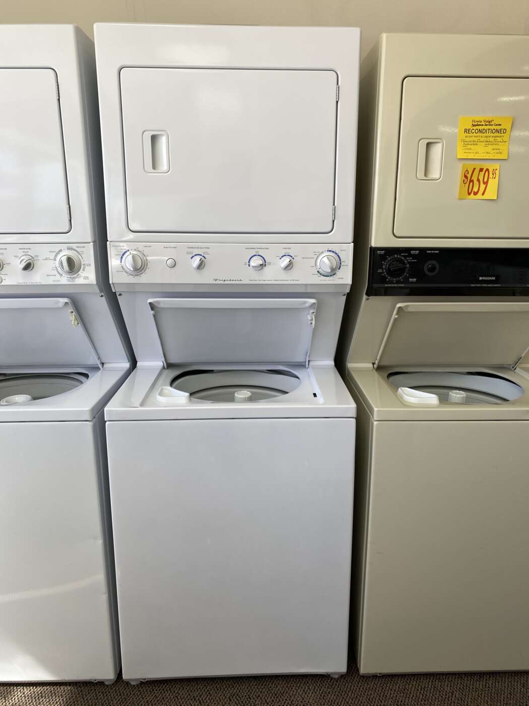 Reconditioned FRIGIDAIRE 2.7 Cu. Ft. Top-Load Washer & 5.7 Cu. Ft. Electric Dryer – White