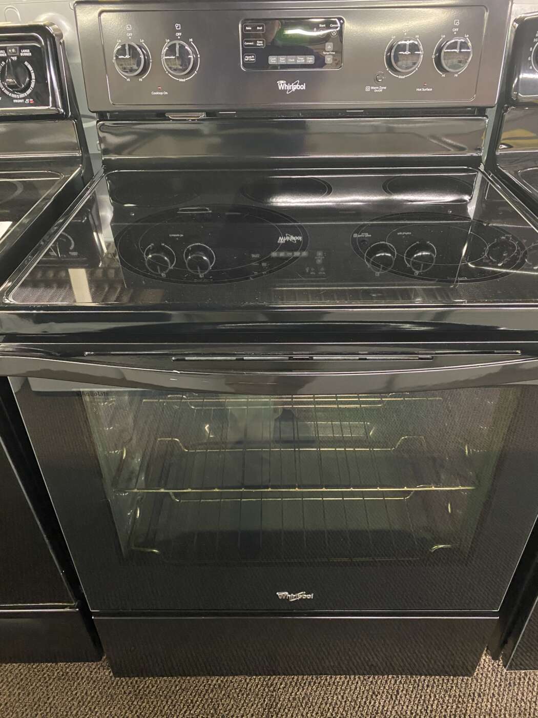 Reconditioned WHIRLPOOL Electric Range