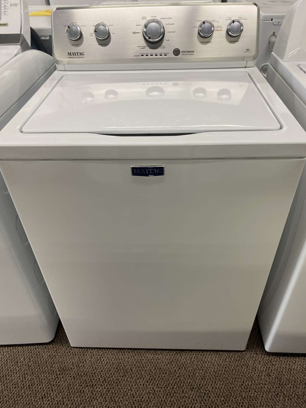 Reconditioned MAYTAG 4.2 Cu. Ft. Top load Washer