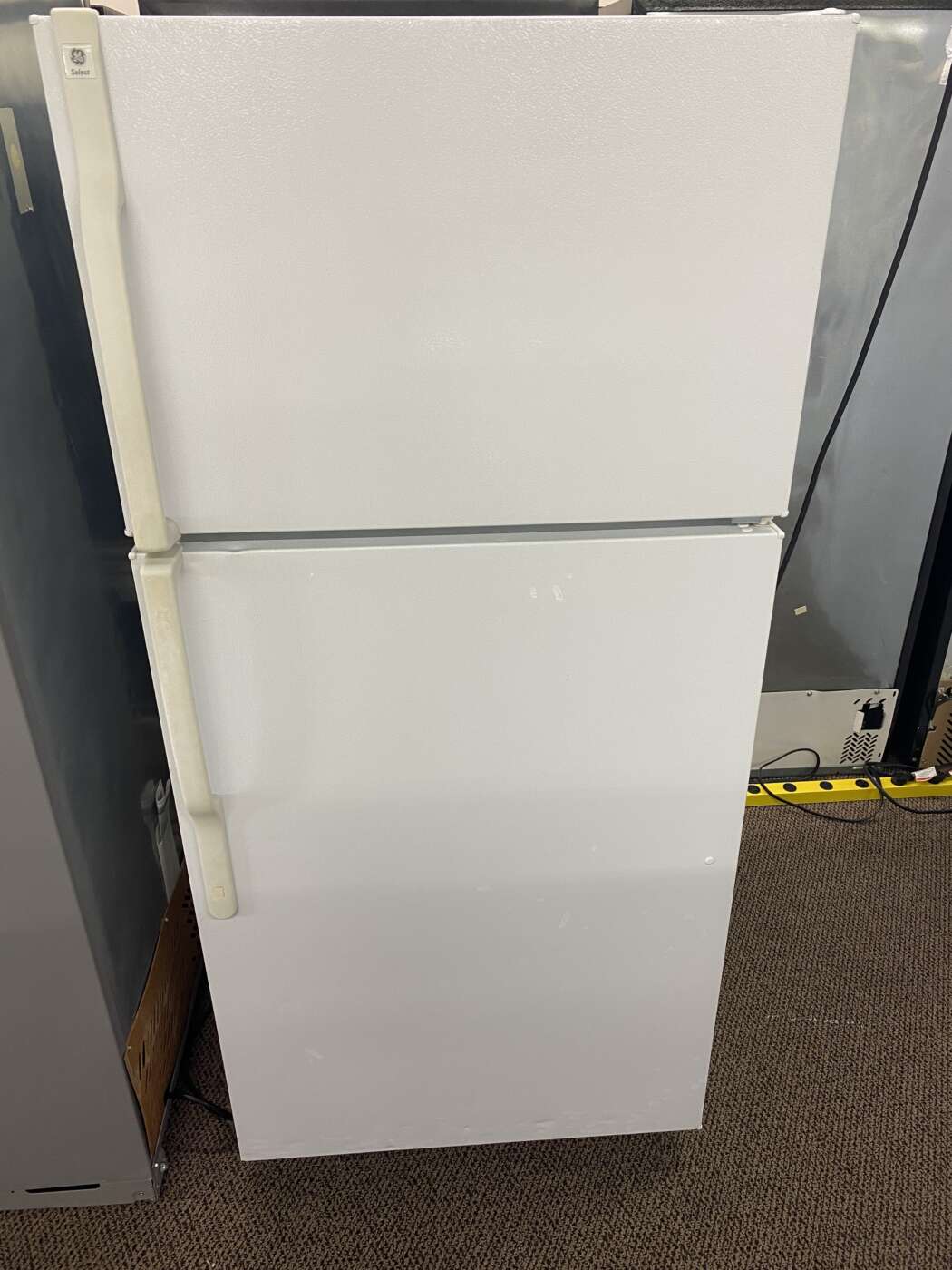 Reconditioned 15.7 Cu. Ft. Top-Mount Refrigerator