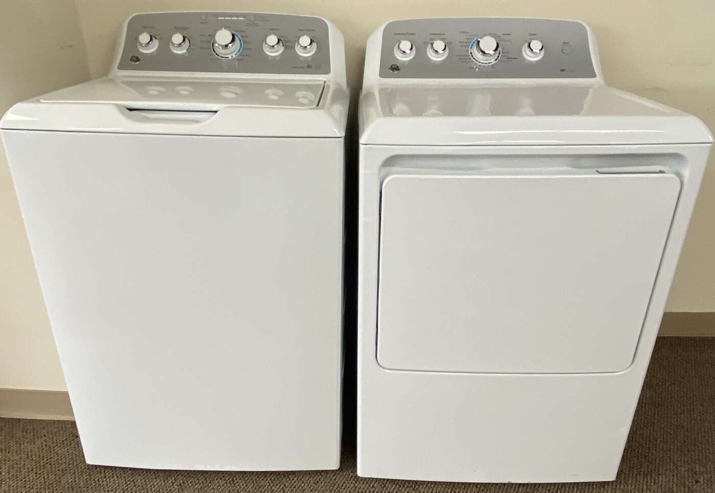 Reconditioned GE 4.2 Cu. Ft. Top-Load Washer and 7.2 Cu. Ft. Electric Dryer Set