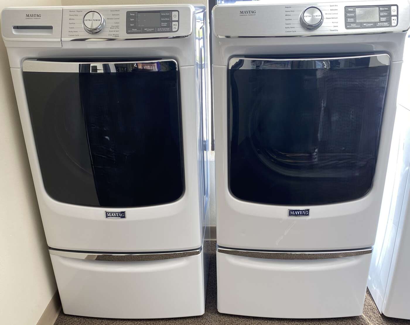 Reconditioned MAYTAG 4.6 Cu. Ft. Front-Load Washer and 7.0 Cu Ft. Electric Dryer Set