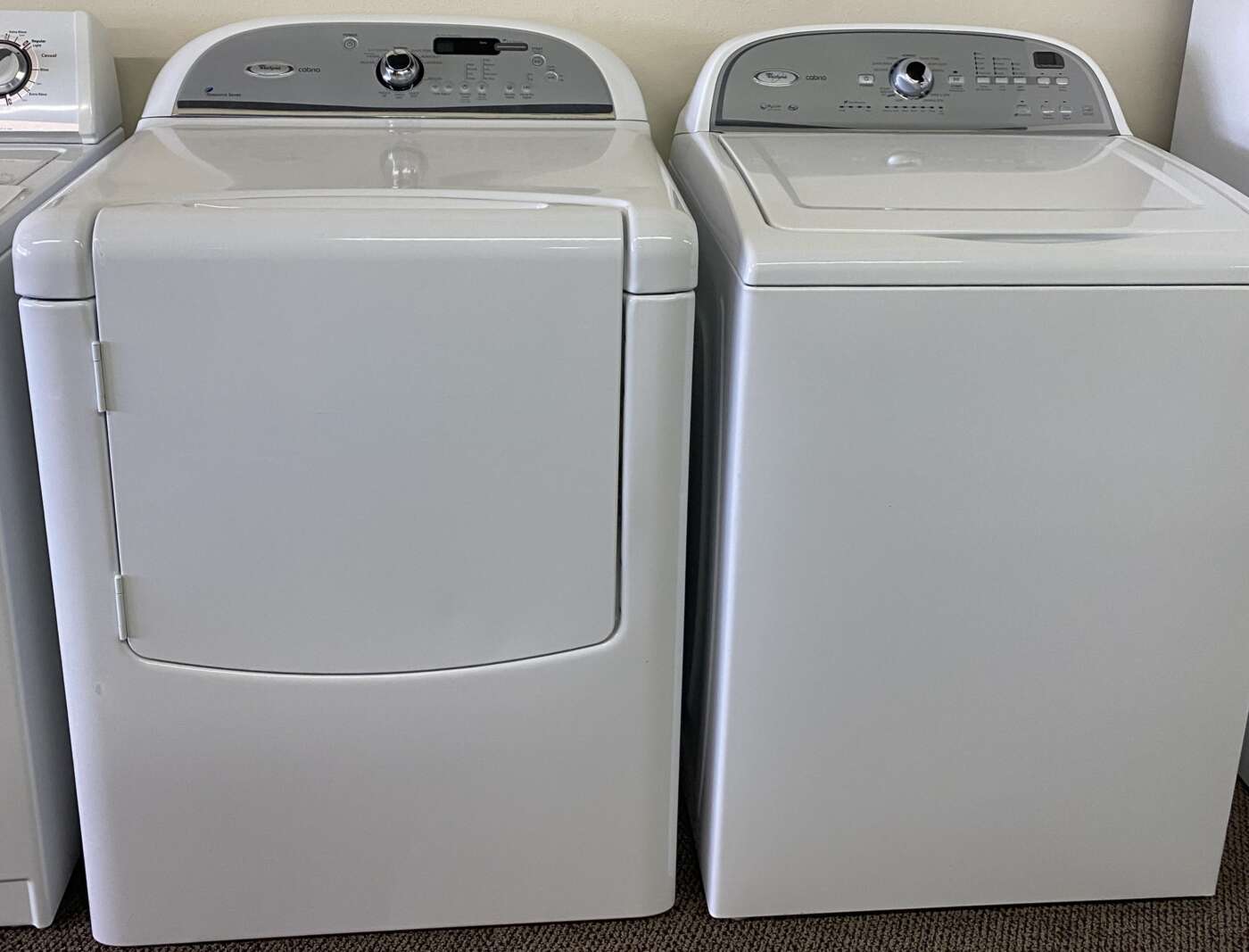 Reconditioned WHIRLPOOL 3.6 Cu. Ft. Top-Load Washer and 7.6 Cu. Ft. Electric Dryer Set