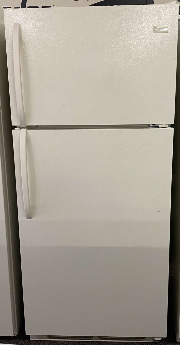 Reconditioned FRIGIDAIRE 17 Cu. Ft. Top-Mount