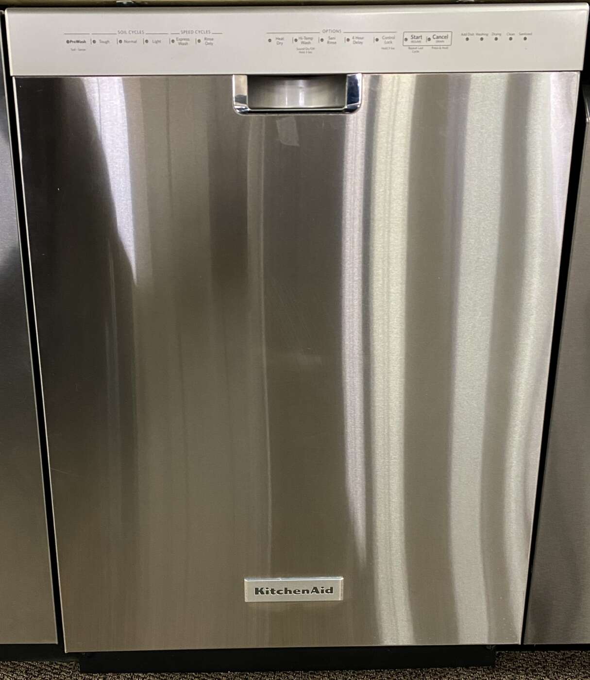 Reconditioned KITCHENAID Dishwasher with Stainless Steel Tub (Stainless Steel)