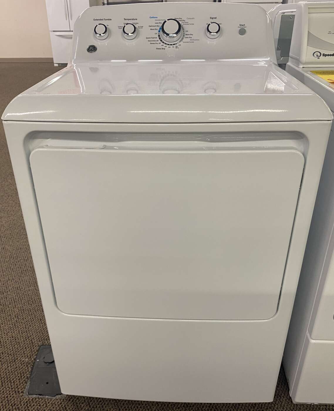 Reconditioned GE 7.2 Cu. Ft. Electric Dryer (White)