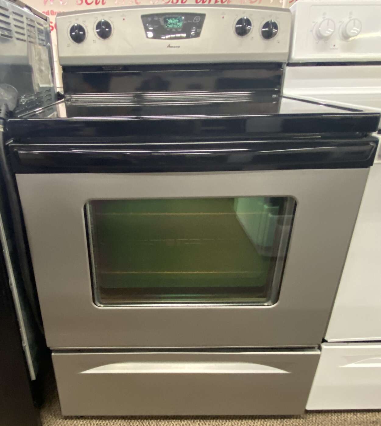 Reconditioned AMANA Smooth-Top Electric Range (Silver)