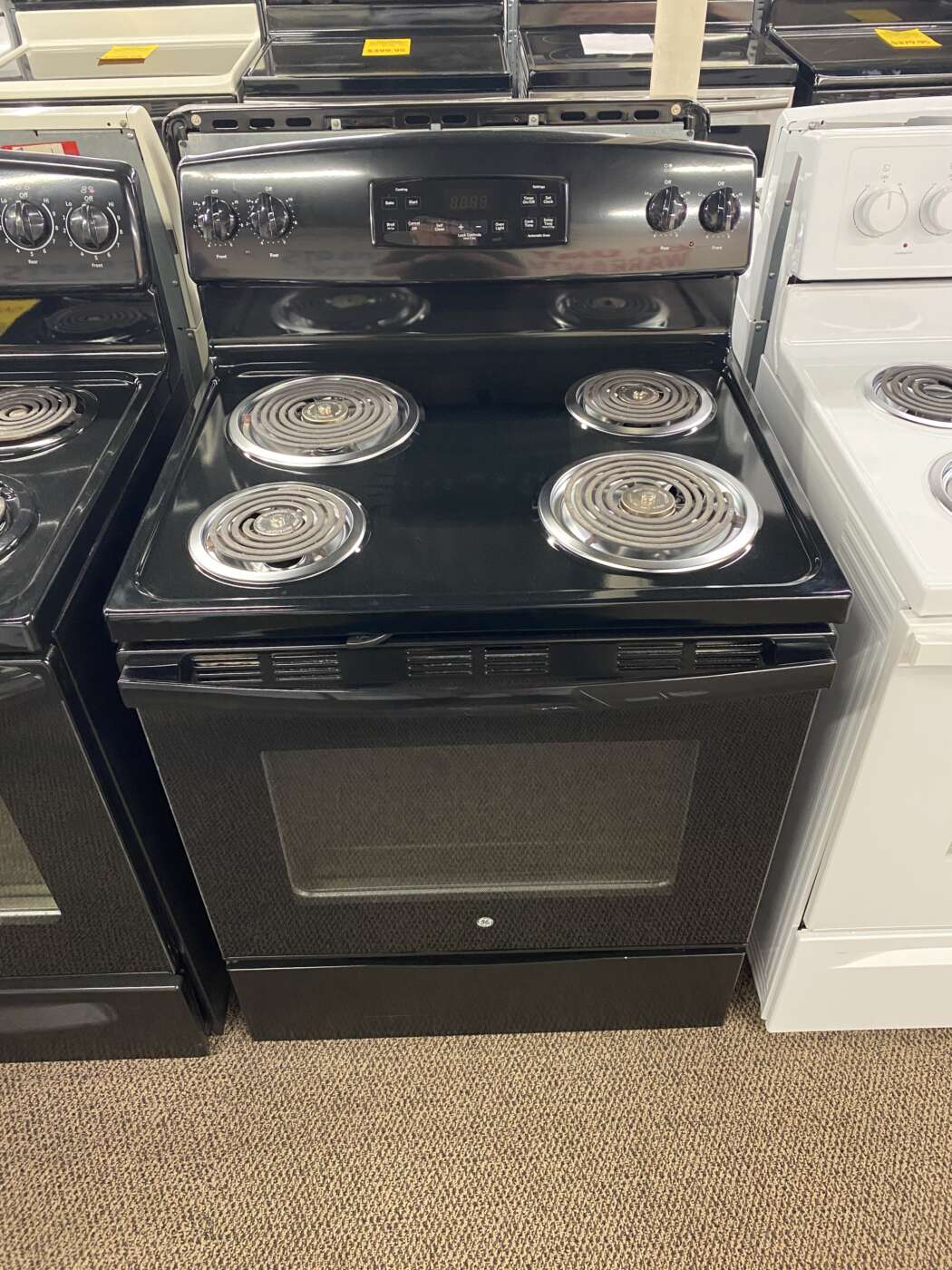 Reconditioned GE Coil Top Range