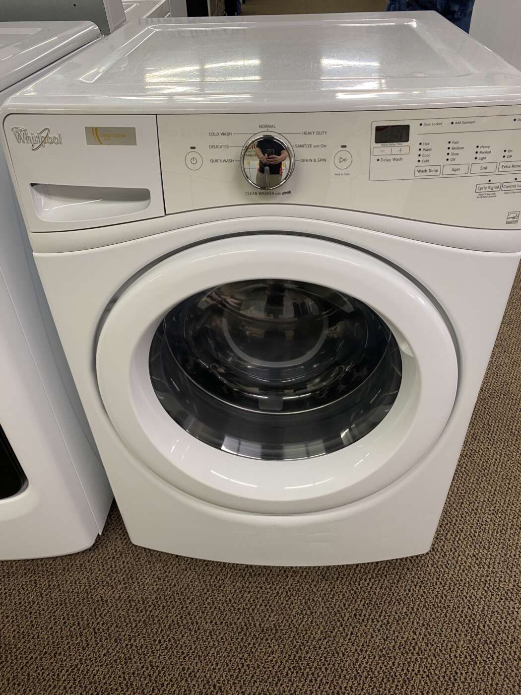 Reconditioned Whirlpool 4.5 cu. ft. Front Load Washer (White)