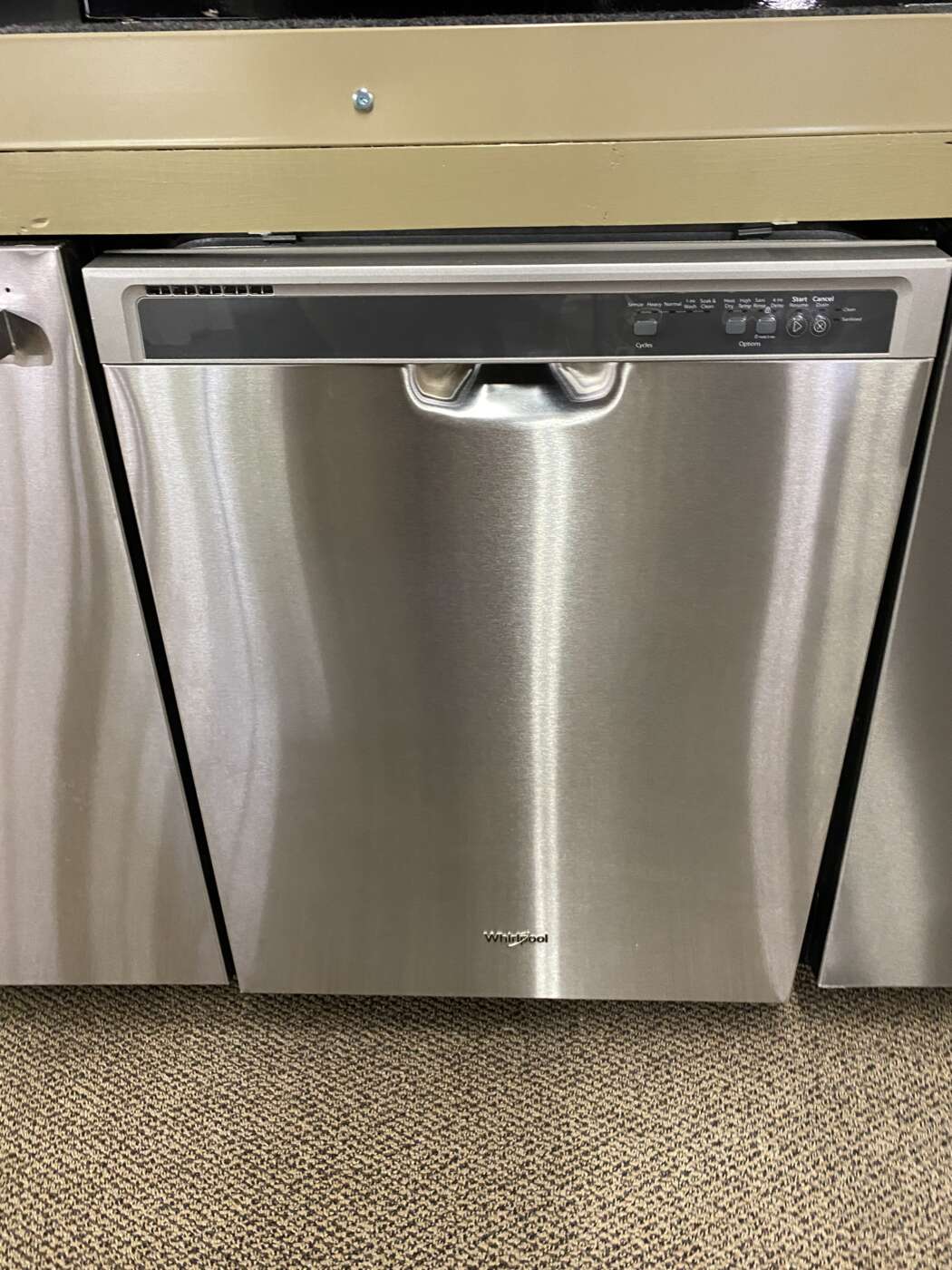 Reconditioned Whirlpool Dishwasher (Stainless Steel)