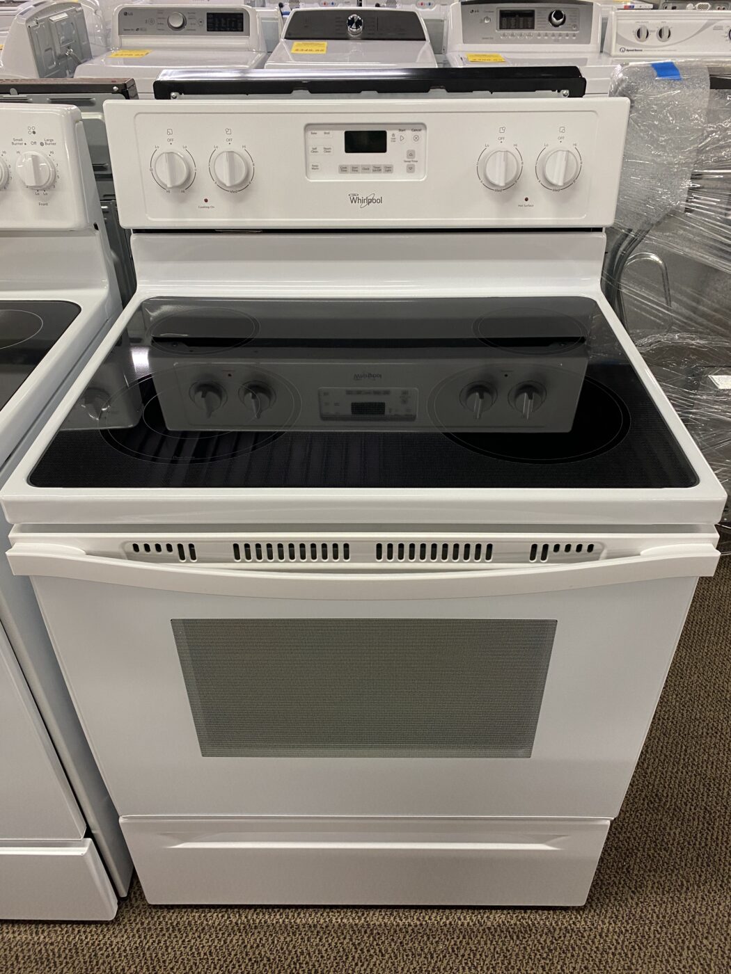 Reconditioned Whirlpool Smooth Top Electric Range (White)