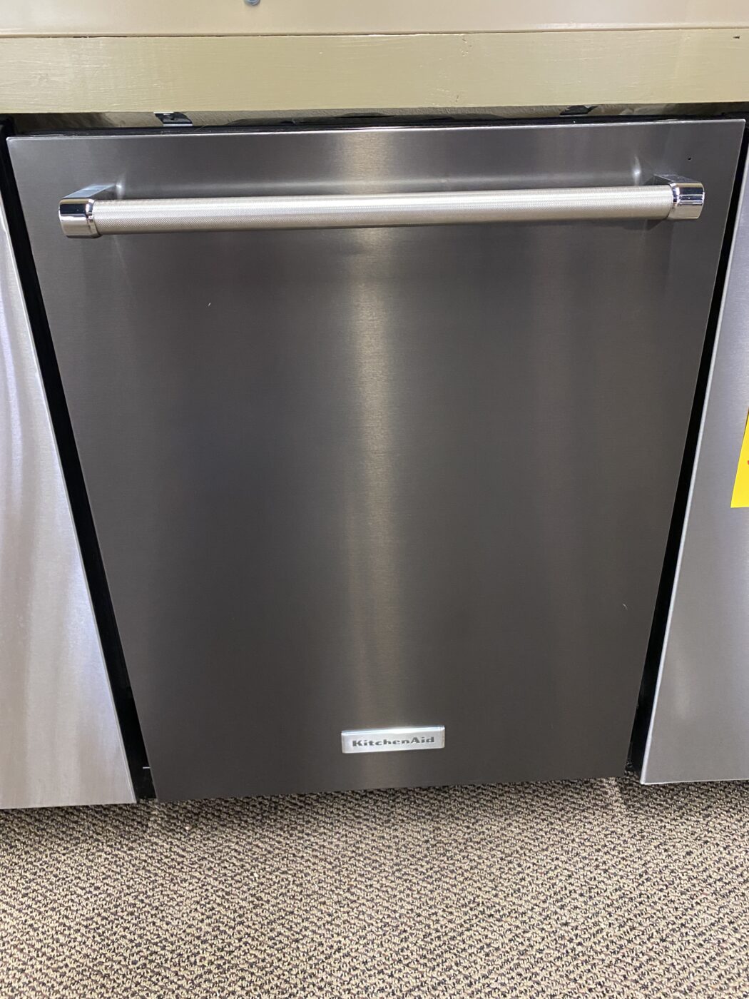 Reconditioned KitchenAid Dishwasher with Stainless Steel Tub (Black Stainless)