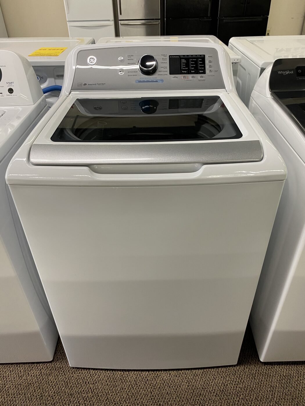 Reconditioned GE 4.6 cu. ft. Top Load Washer (White)