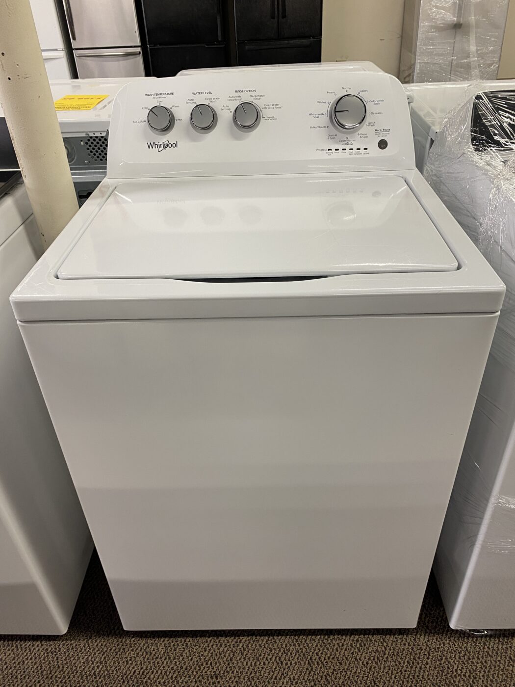 Reconditioned Whirlpool 3.8 cu. ft. Top Load Washer (White)