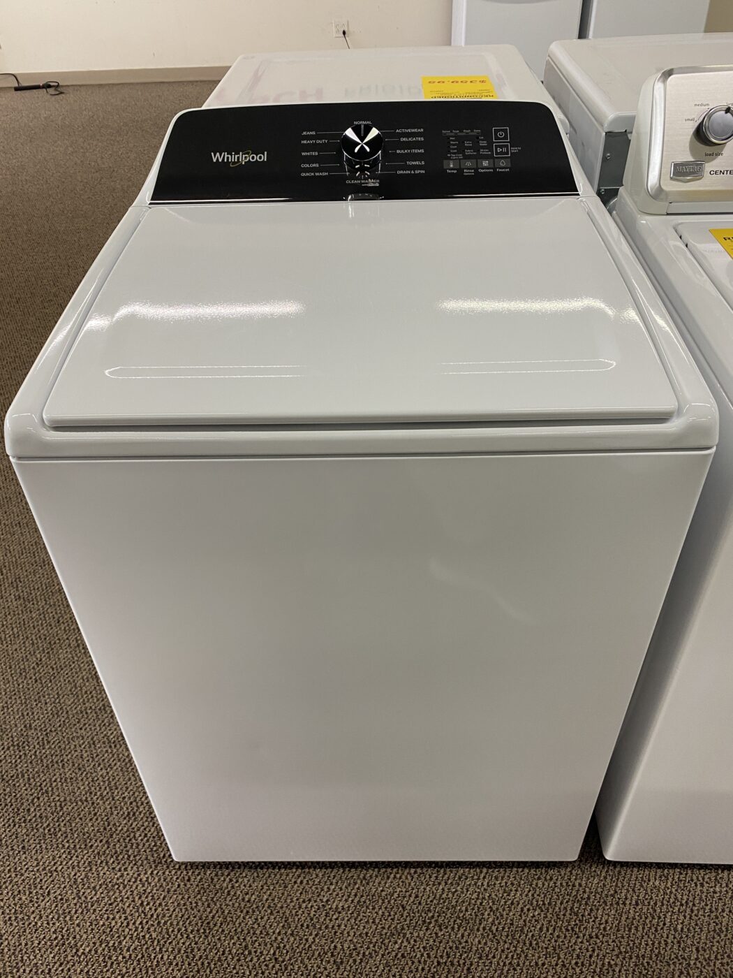 Reconditioned Whirlpool 4.6 cu. ft. Top Load Washer (White)