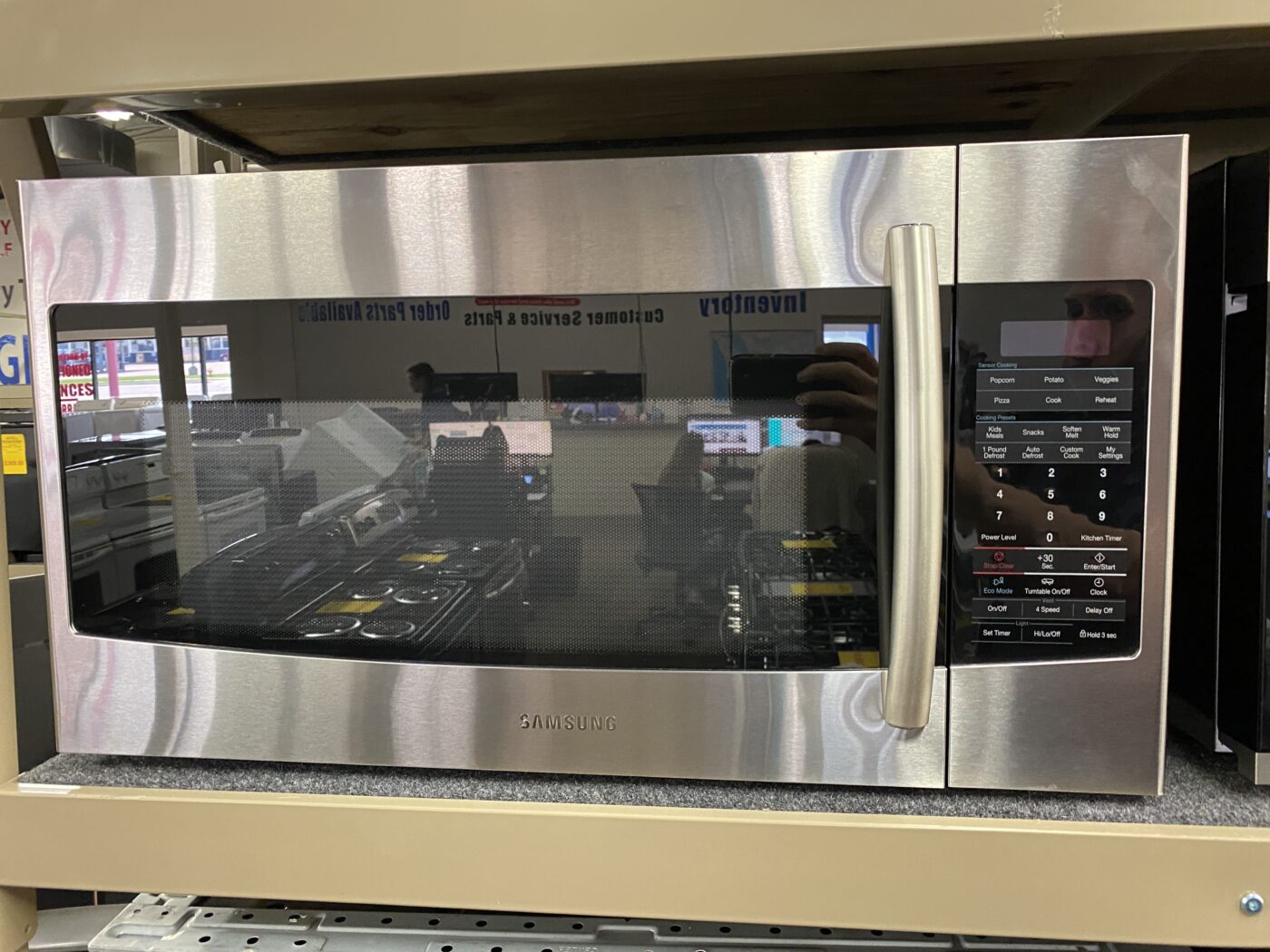 Reconditioned Samsung 1.8 cu. ft. Over the Range Microwave (Stainless Steel)