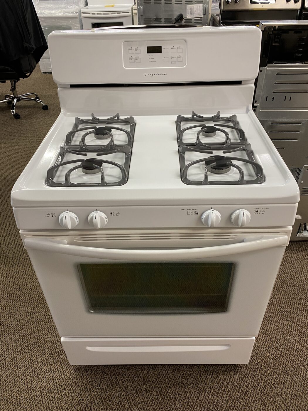 Reconditioned Frigidaire Gas Range (White)