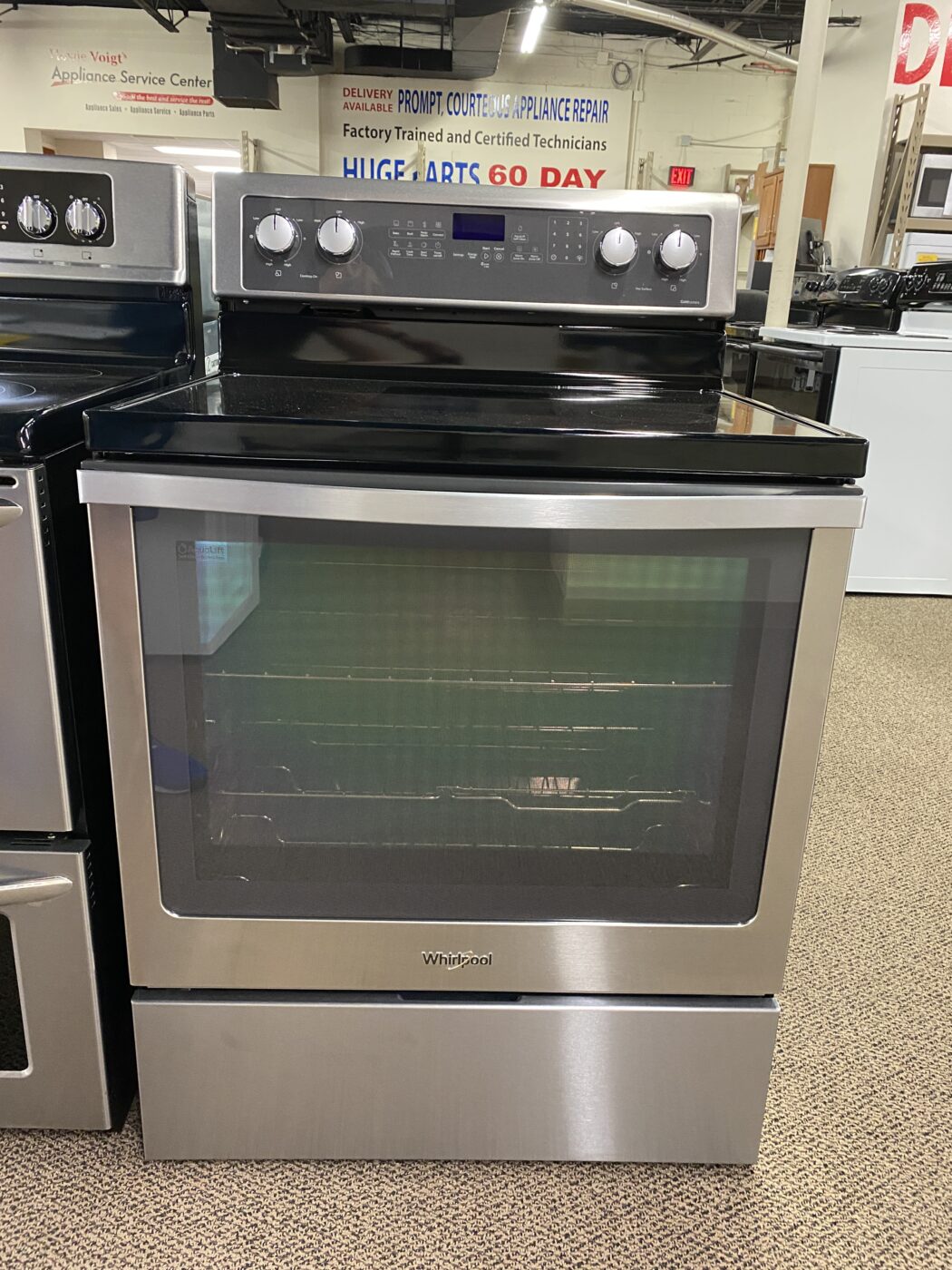 Reconditioned Whirlpool Smooth Top Electric Range with Convection (Stainless Steel)