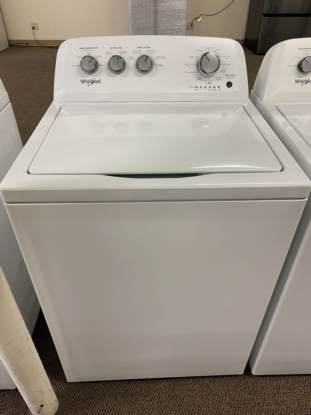 Reconditioned Whirlpool 3.8 cu. ft. Top Load Washer (White)
