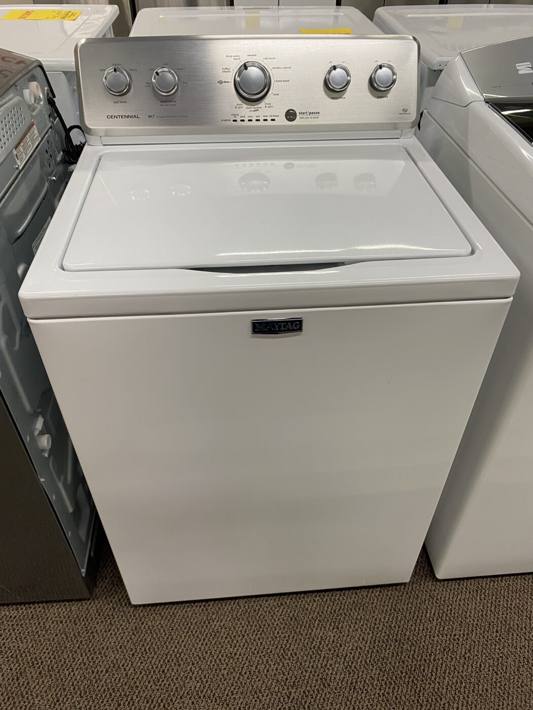 Reconditioned Maytag 7.4 cu. ft. Top Load Washer (White)