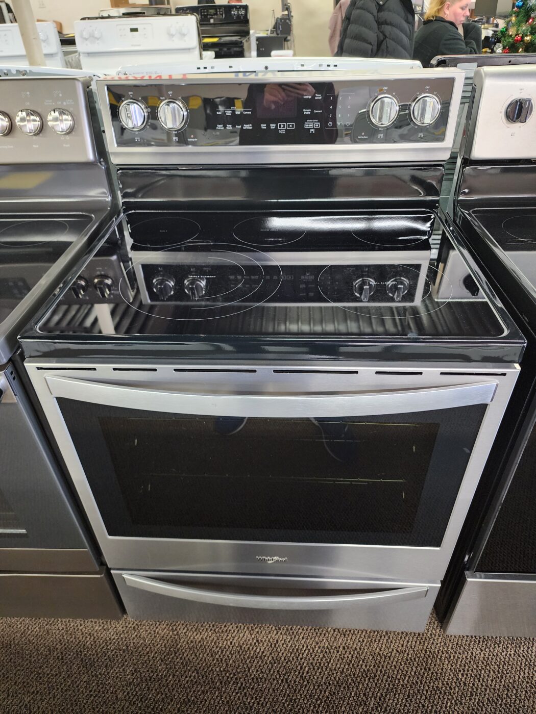 Reconditioned Whirlpool Smooth Top Electric Range (Stainless)