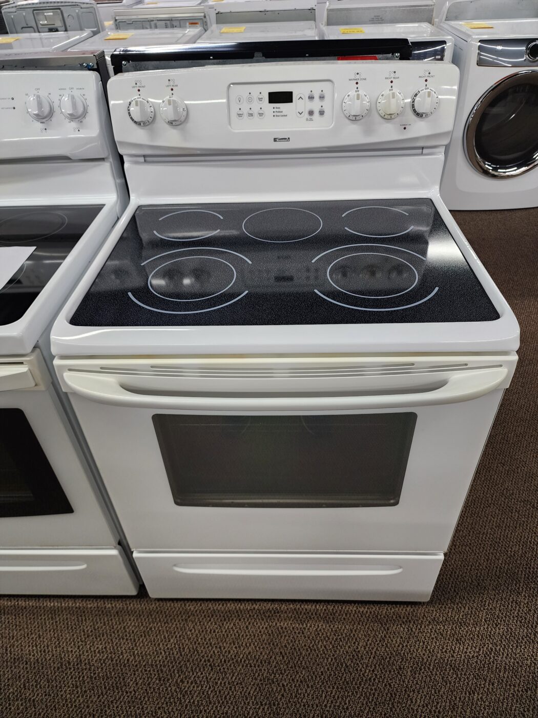 Reconditioned Kenmore Smooth Top Electric Range (White)