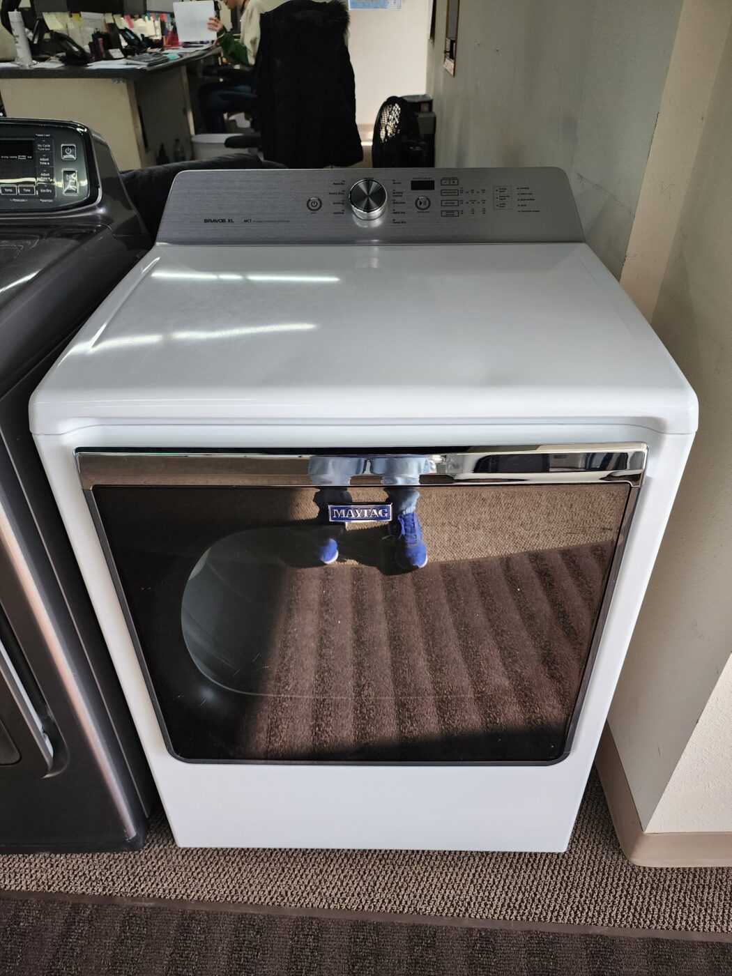 Reconditioned Maytag 8.8 Cu. Ft. Gas Dryer (White)