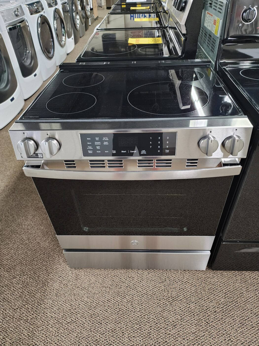 Reconditioned GE Induction Smooth Top Electric Range (Stainless steel)