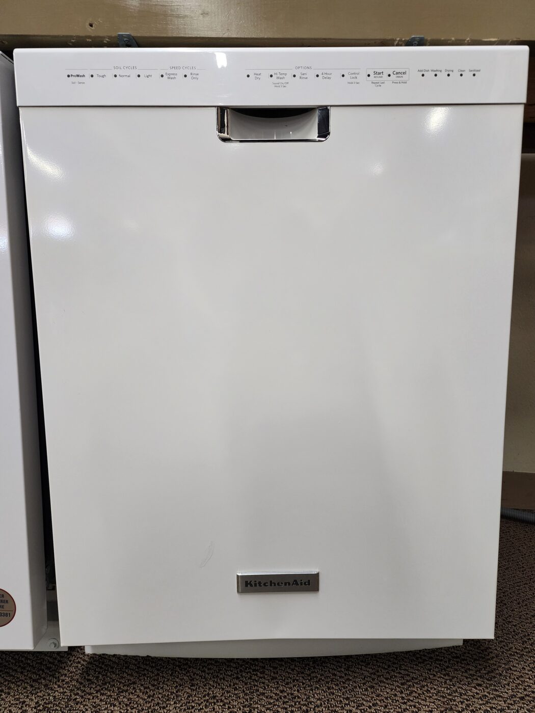 Reconditioned Kitchenaid Dishwasher with Stainless Steel Tub (Stainless Steel)