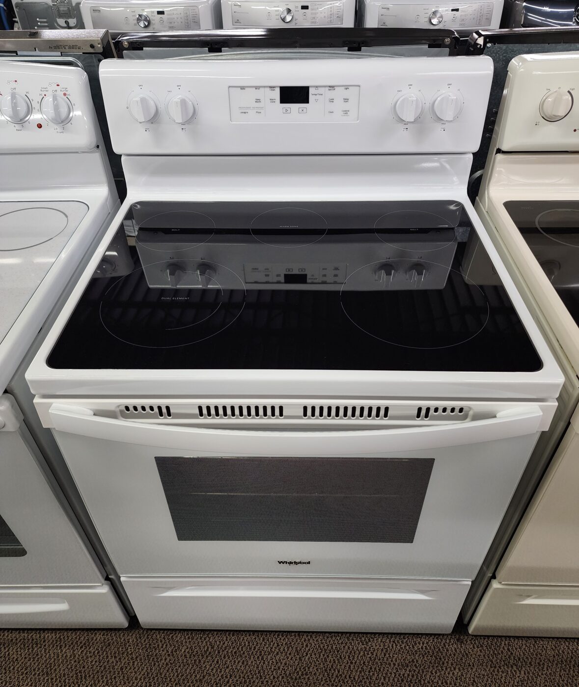 Reconditioned Whirlpool Smooth Top Electric Range (White)