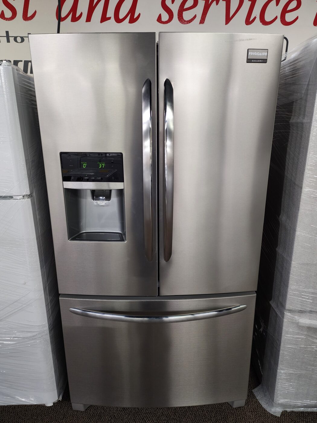 Reconditioned Frigidaire 27.2 cu. ft. French Door Refrigerator with Ice and Water Dispenser (Stainless Steel)