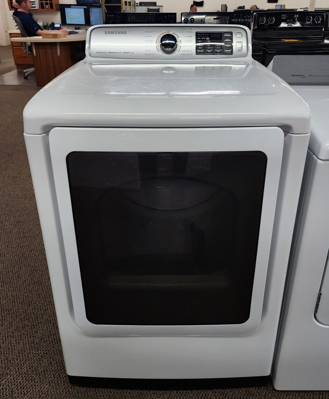 Reconditioned Samsung 8.0 cu. ft. Electric Dryer (White)