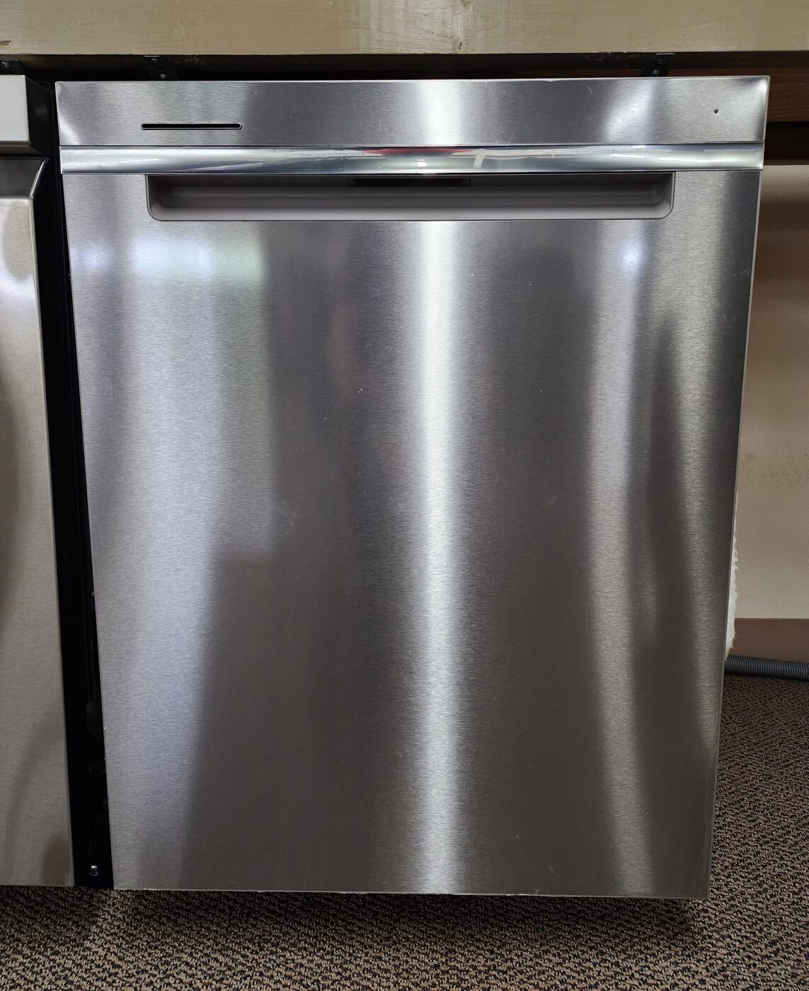 Reconditioned Whirlpool Dishwasher with Stainless Steel Tub & 3rd Rack (Stainless Steel)