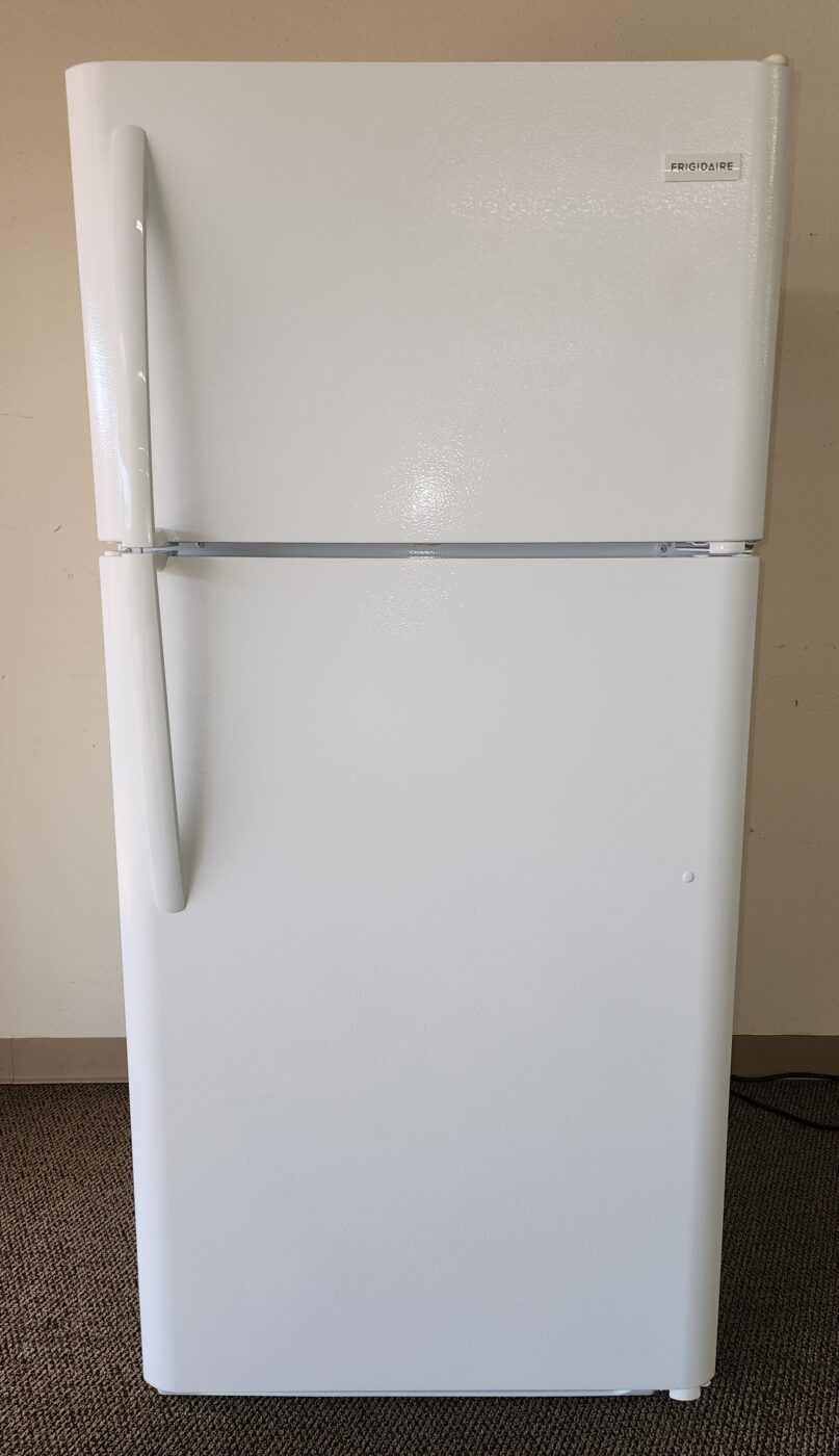 Reconditioned GE 18 cu. ft. Top-mount Refrigerator (White)